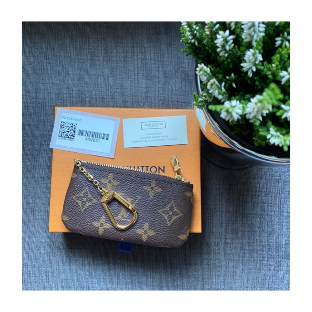 🔹Louis Vuitton key pouch🔹